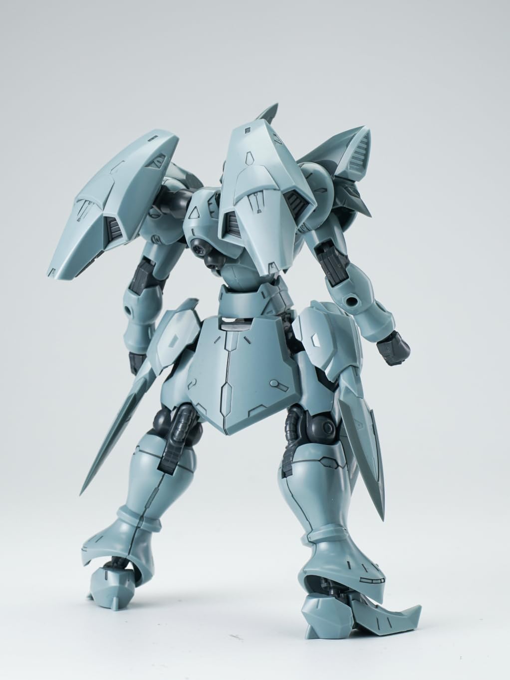 Sheik Mainland Ultra Action Trooper Model Kit 1/144 Scale Blue Gray