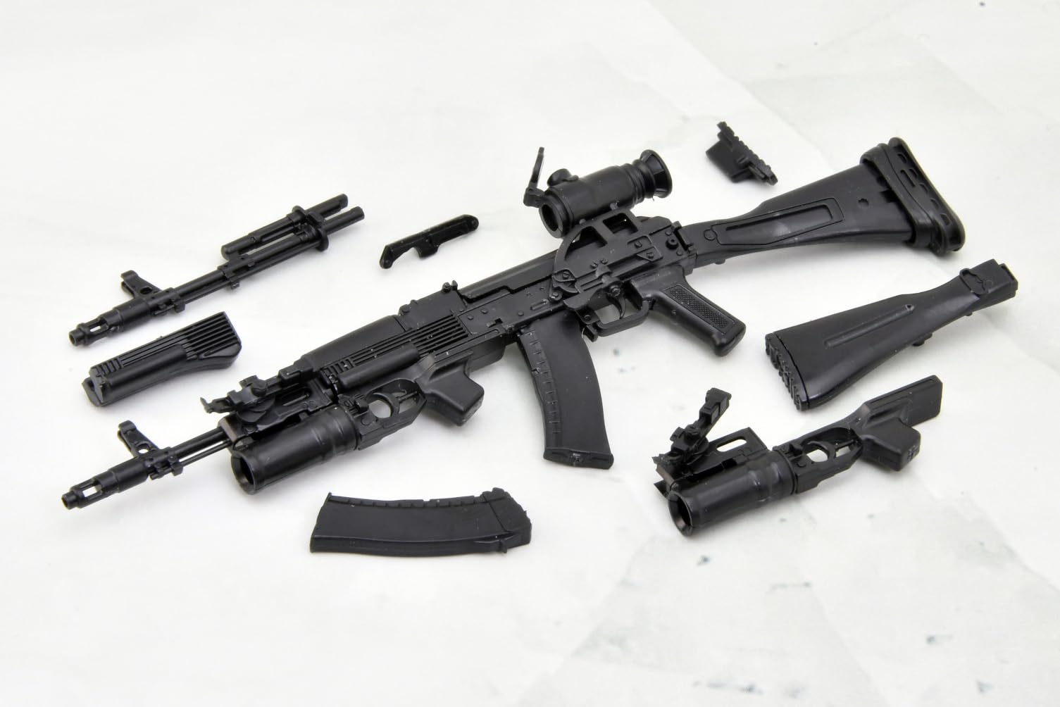 TOMYTEC Little Armory 1/12 AK74M and GP25 Type Unpainted Model Kit