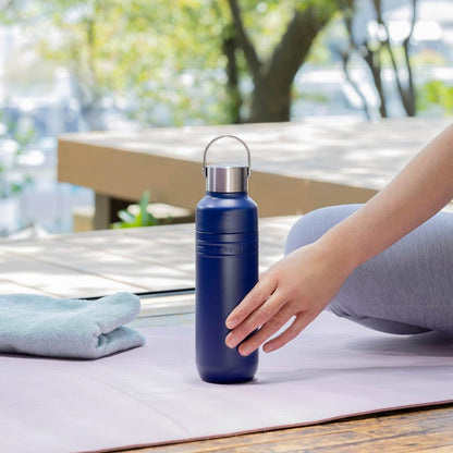 Le Creuset Water Bottle 500ml Stainless Steel Vacuum Insulated Blue