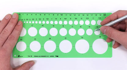 Shinwa Sokutei Template Circle Ruler Medium 66002