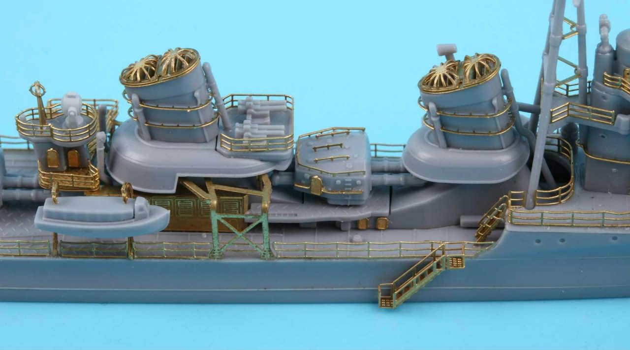 Tetra Model 1/700 Scale Japanese Destroyer Amagiri 1943 Model Parts Set