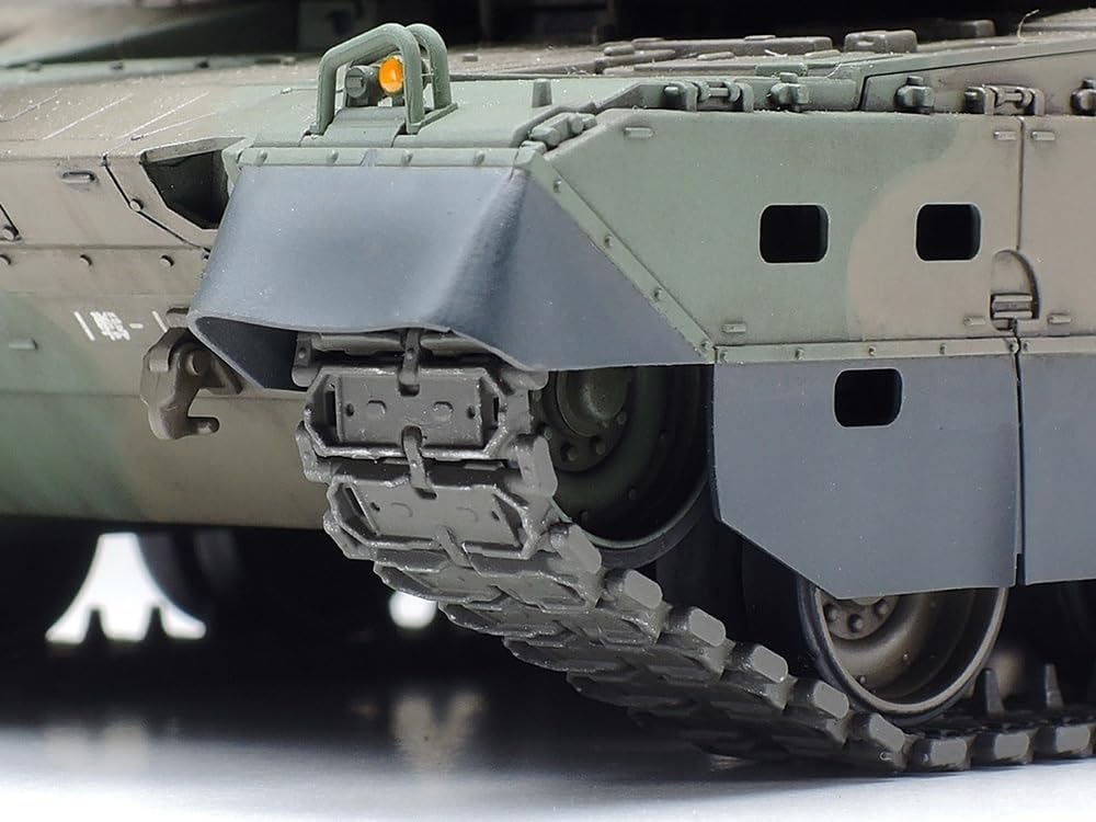 TAMIYA 1/48 Military Miniature Series No.88 Japanese Ground Self-Defense Force Tank Model
