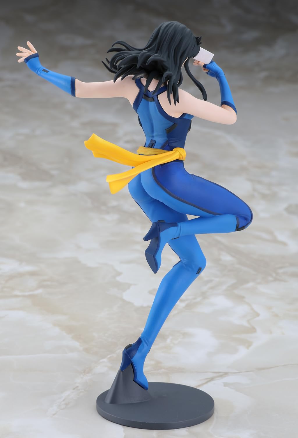 Hasegawa Cats Eye Kirishima Hitomi 1/12 Scale Unpainted Resin Figure