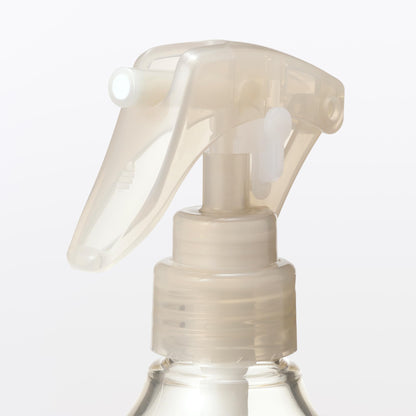 MUJI Natural Skin Water Body Mist 400ml Moisturizing Spray