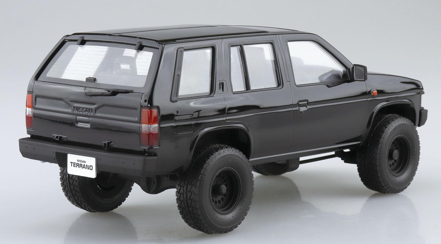 AOSHIMA 1/24 Nissan WD21 Terrano Lift Up Model Kit