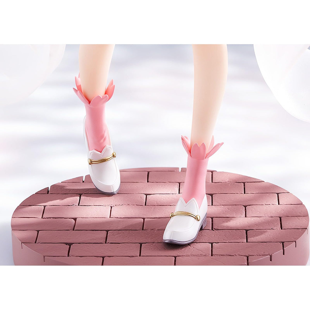 GOOD SMILE COMPANY POP UP PARADE Vocal Series01 Hatsune Miku Sakura Ver. Figure