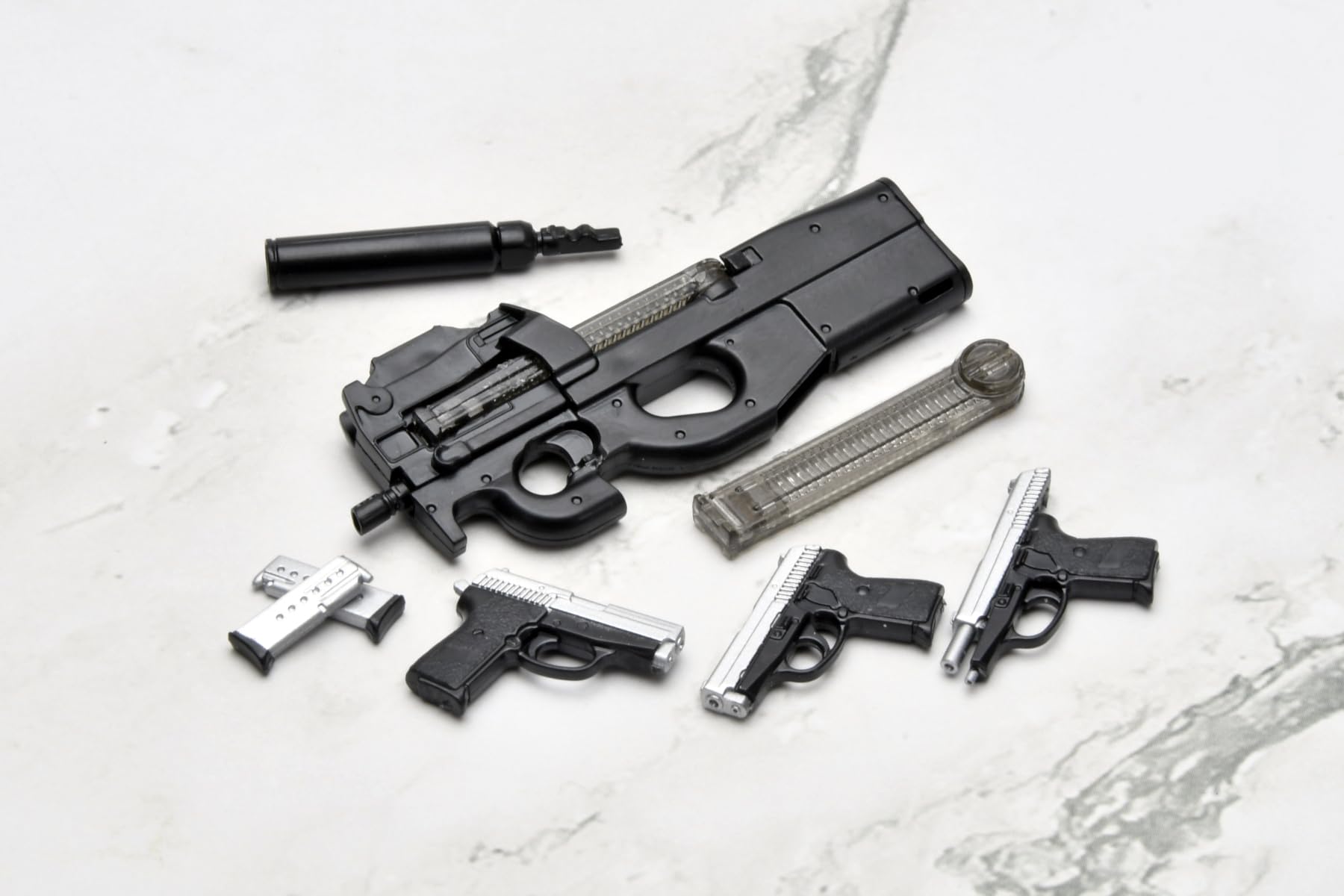 TOMYTEC Little Armory Gun Slinger Girl Henrietta 1/12 Scale Kit
