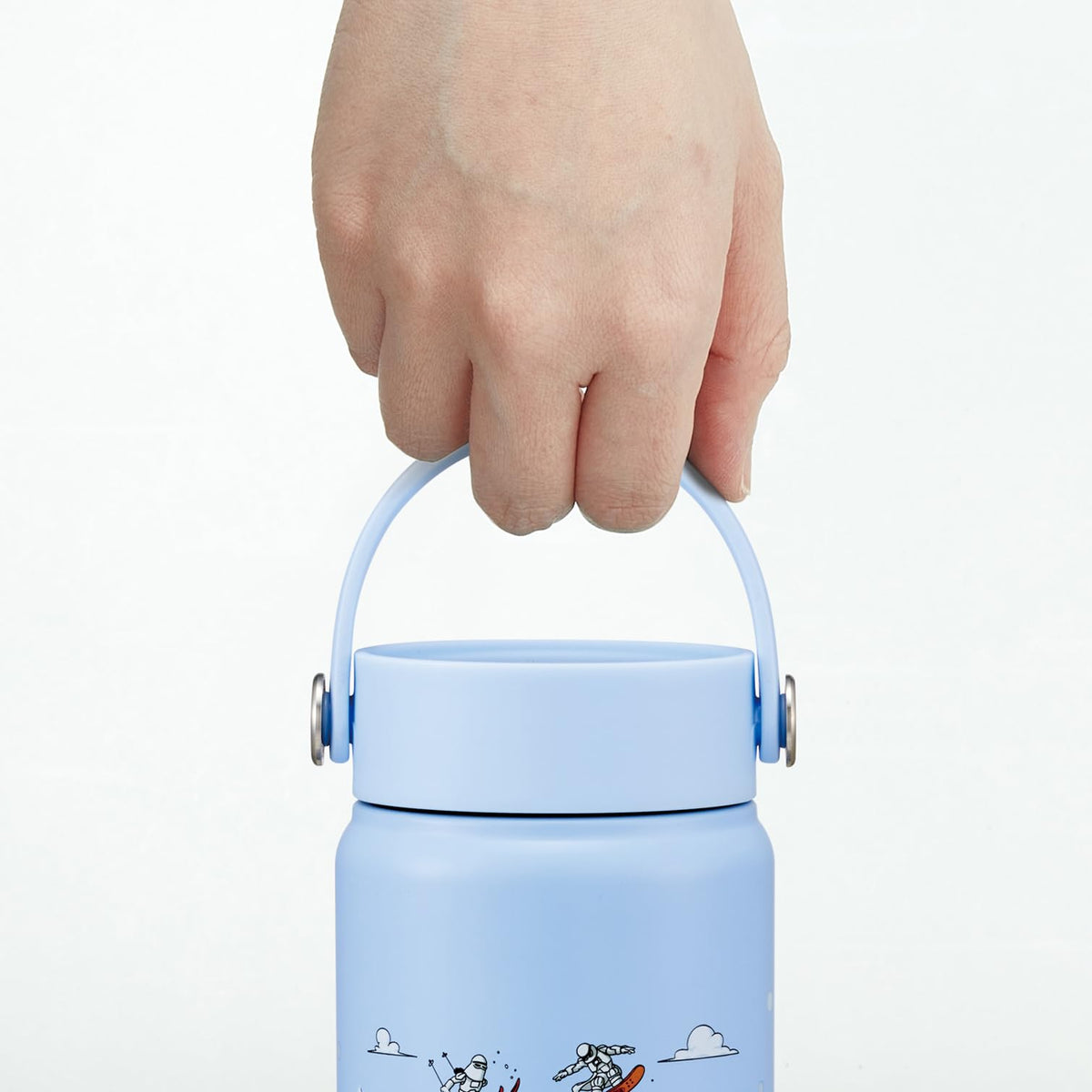 Skater 480ml Sports Bottle with Handle and Unique Star Wars Design