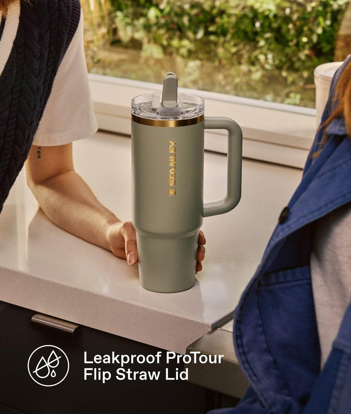 Stanley 1913 Quencher Pro Tour Flip Straw Vacuum Insulated Tumbler 0.89L