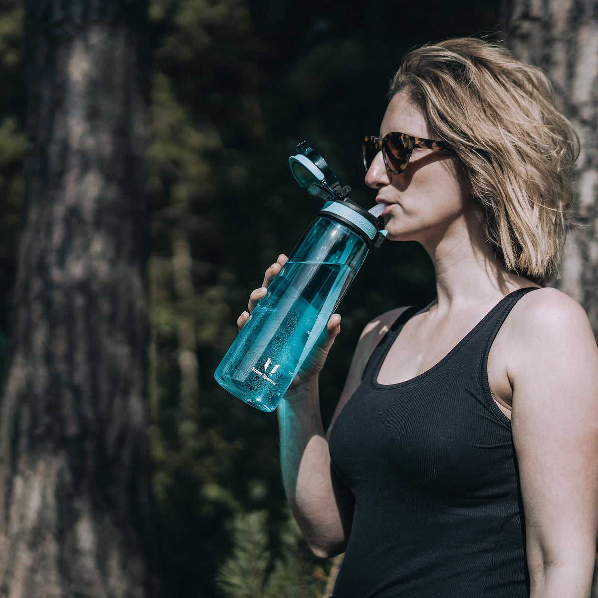 Super Sparrow Water Bottle 1L with Straw BPA-Free Tritan Design
