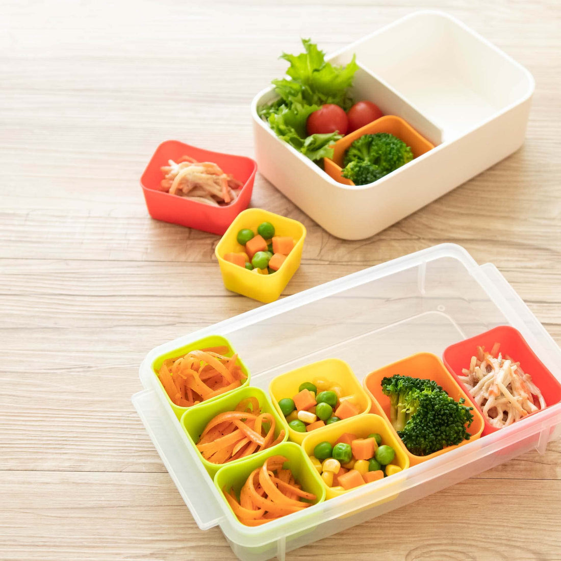Skater Bento Box Set with 4 Large and 6 Small Containers