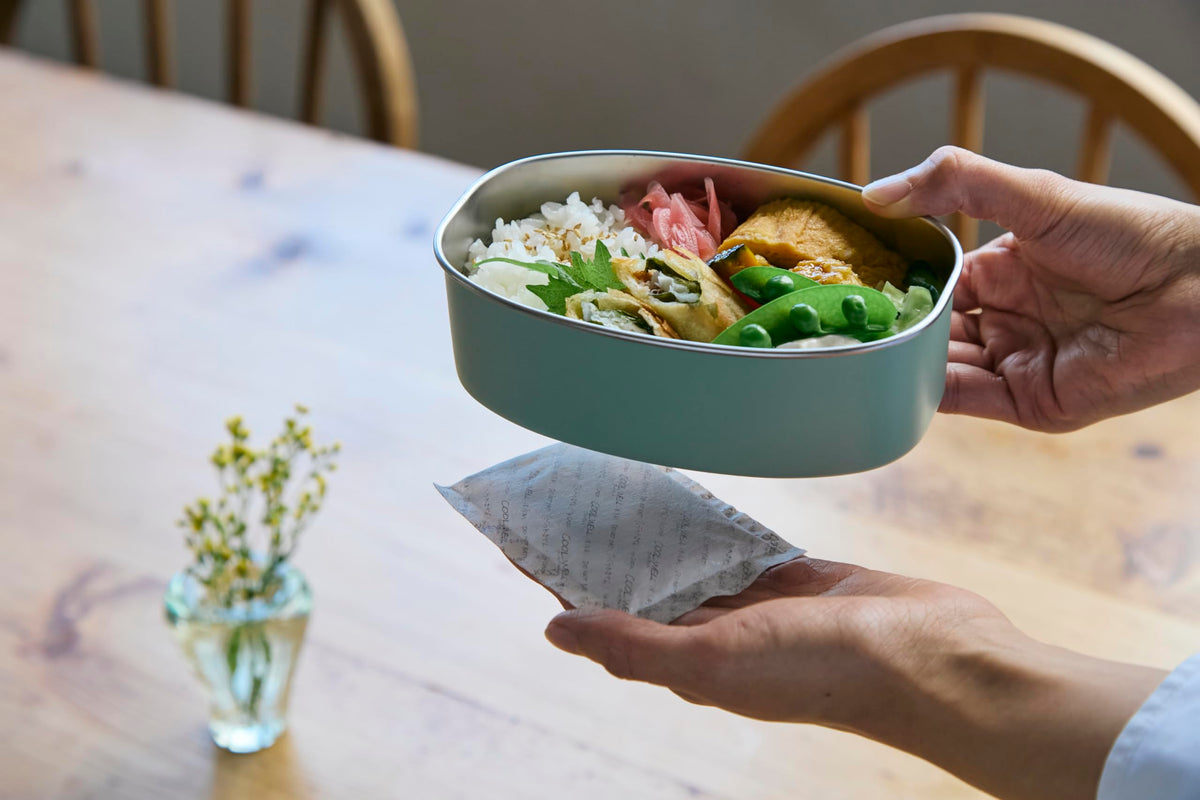 nonoji Stainless Steel Oval Lunch Box with Wooden Lid