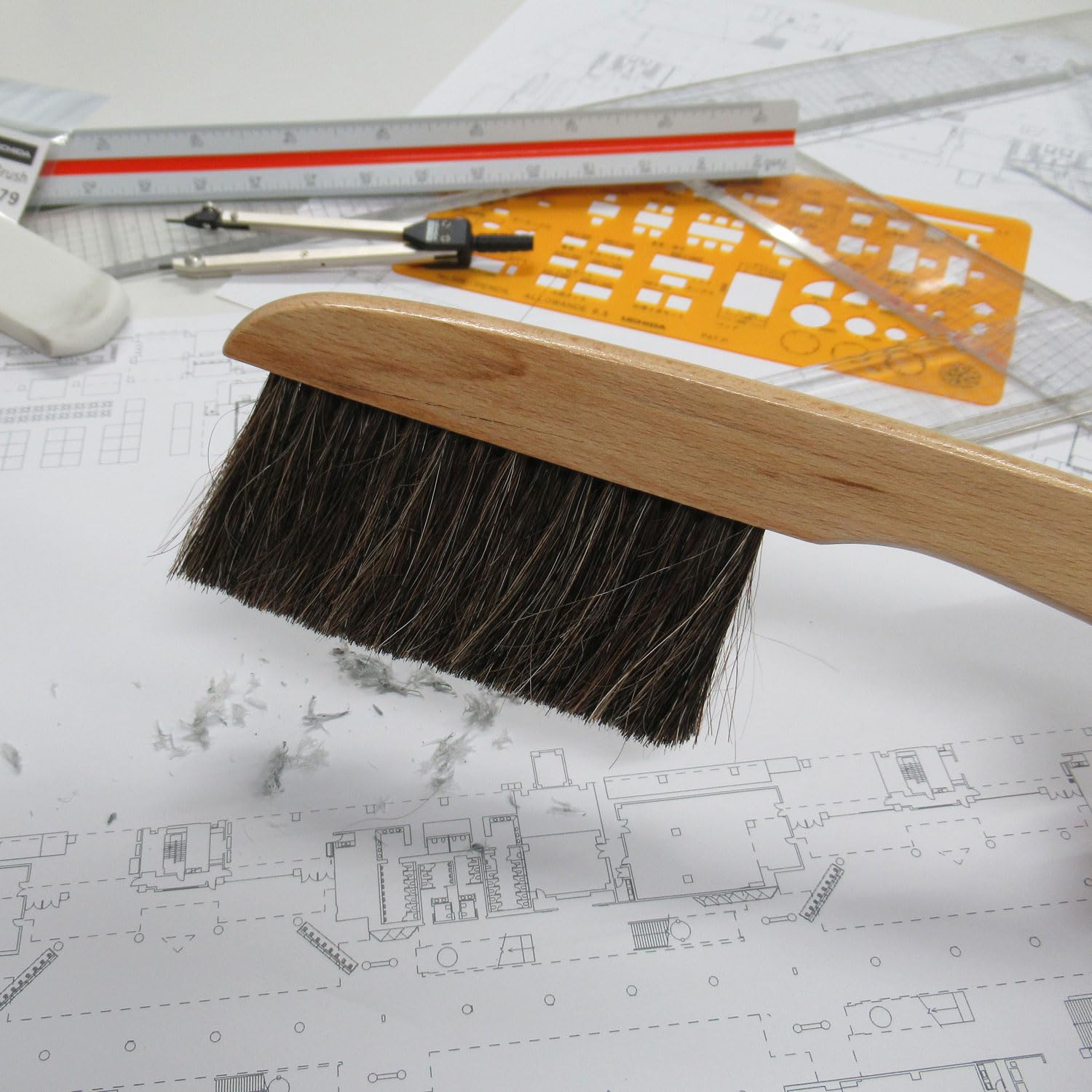 UCHIDA Drawing Instrument Small Brush for Precision Art