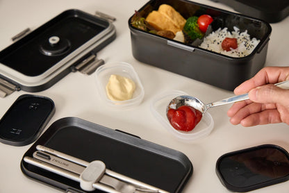 ZWILLING Fresh Save Vacuum Lunch Box Black with Sauce Containers