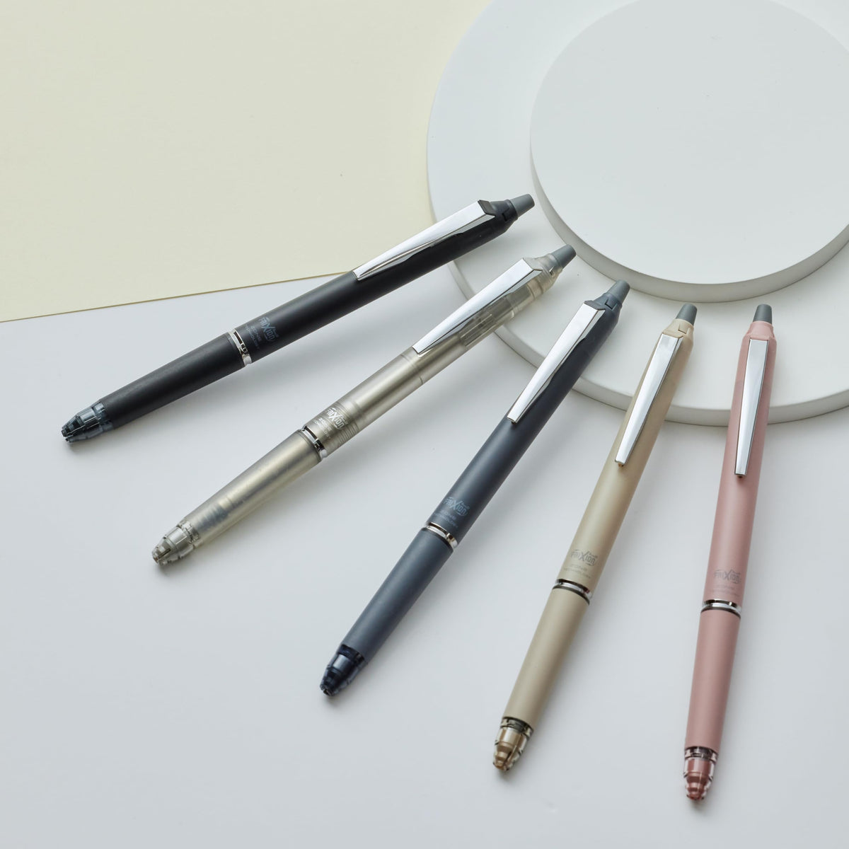 PILOT Friction Ball Knock Zone 0.5mm Pen in Break Time Beige