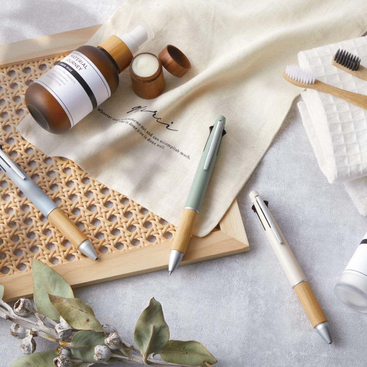 Mitsubishi Pencil Jetstream 4-in-1 Bamboo Multi-Pen Beige