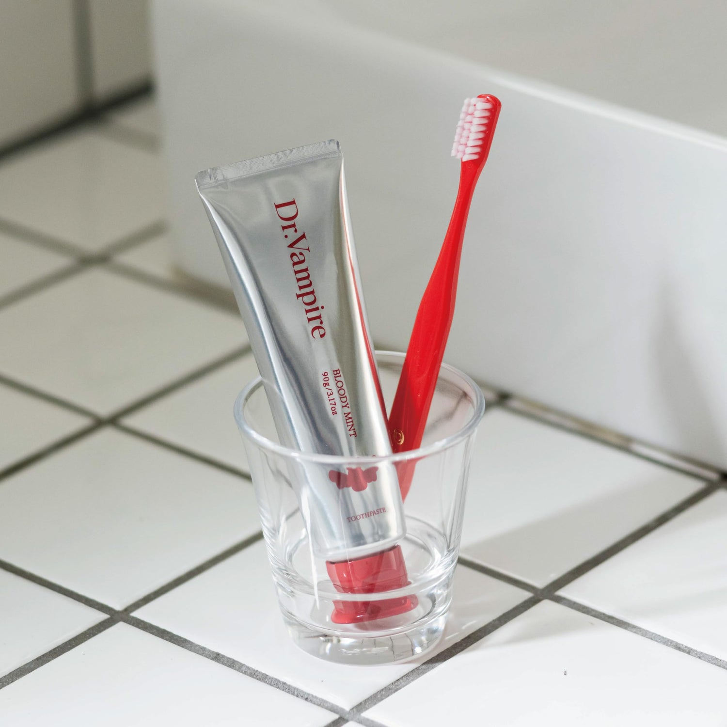 Lotte Dr.Playful Bloody Mint Toothpaste for Fun Oral Care