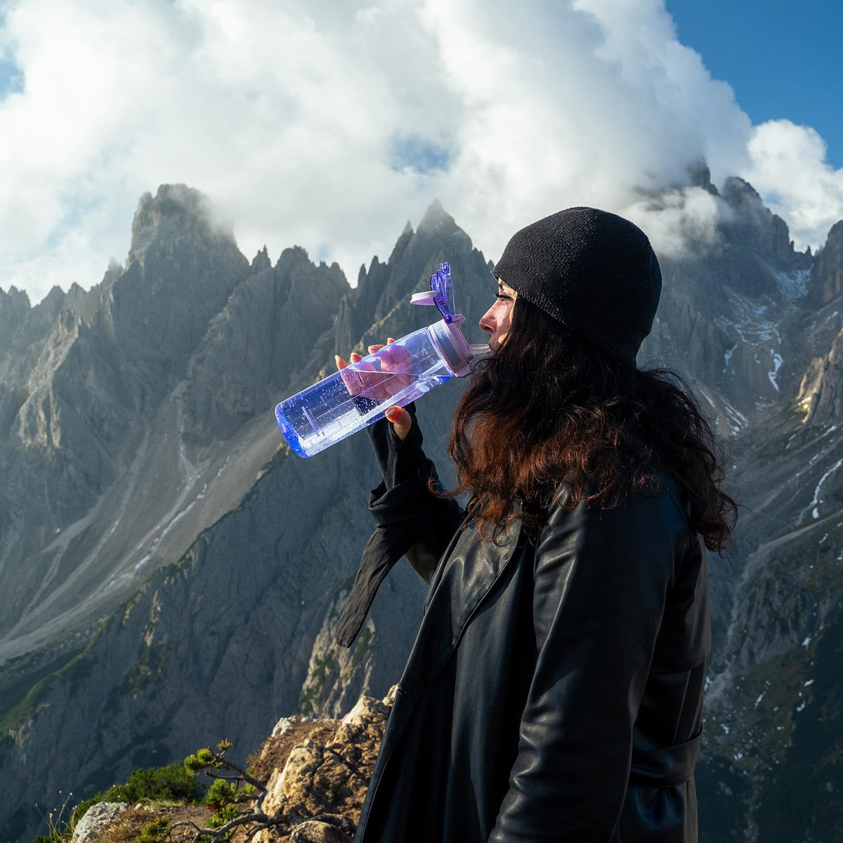 Super Sparrow 1L Water Bottle with Straw BPA-Free Tritan