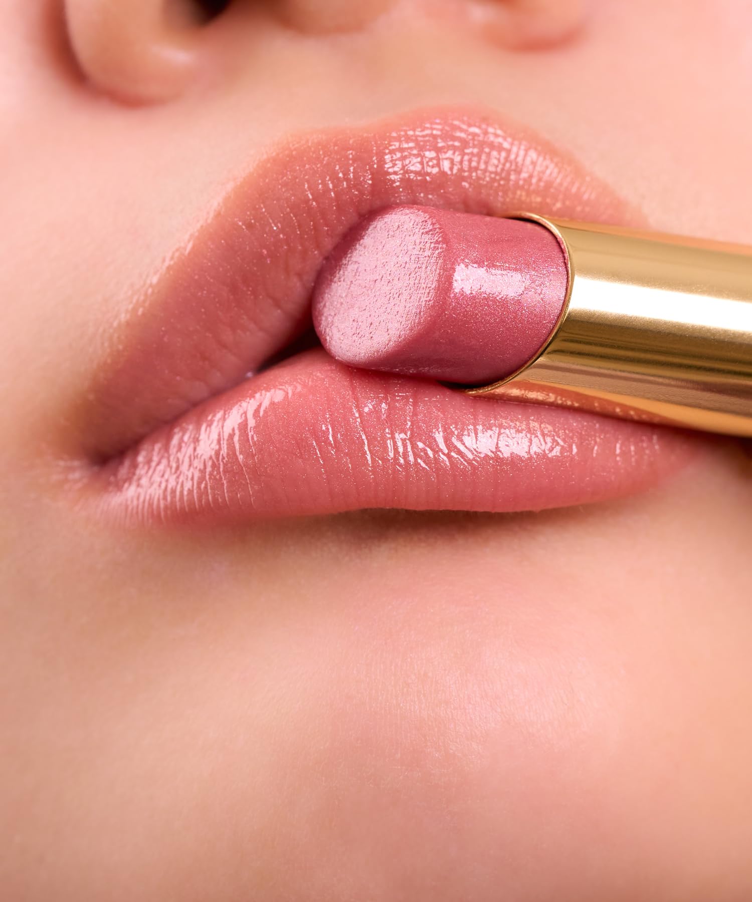 to/one Color Blossom Lipstick 12 Cherry Swing Sheer Finish