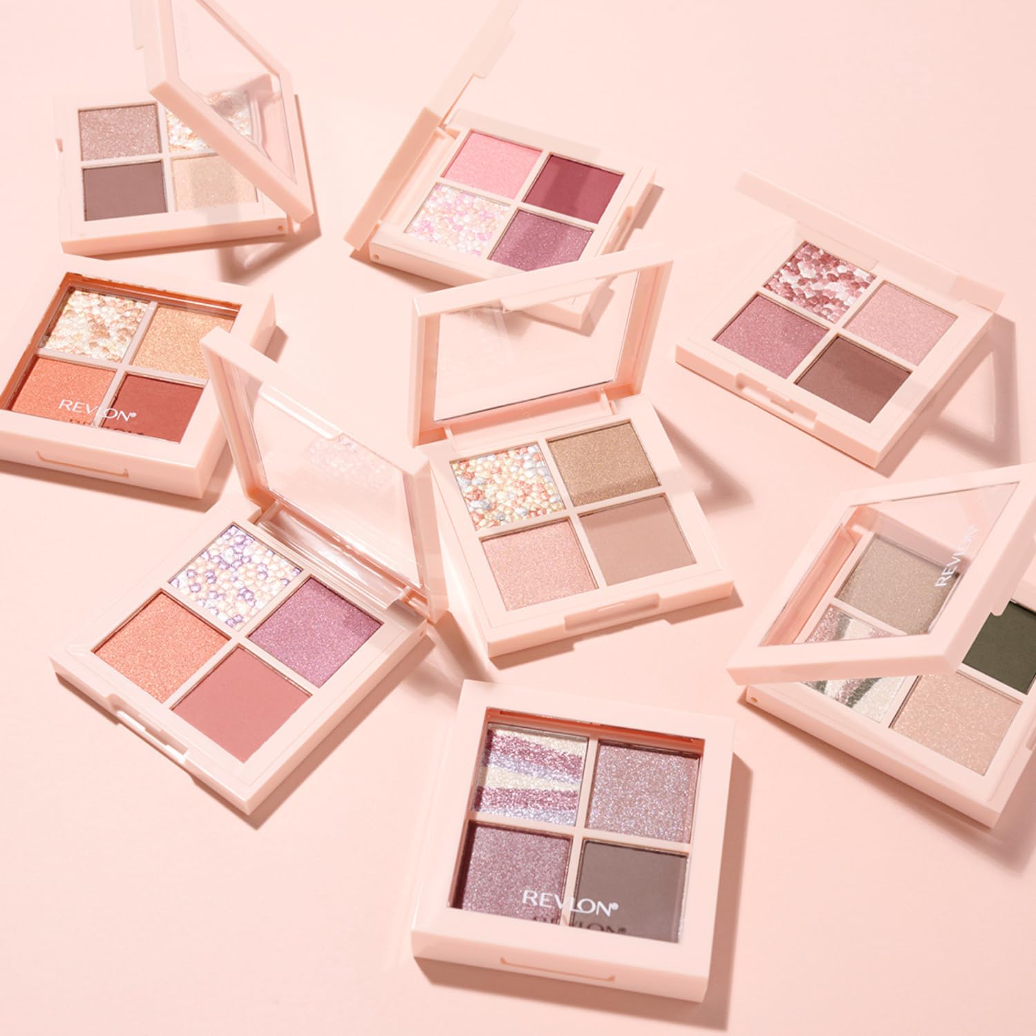 REVLON Dazzle Eyeshadow Quad Cashmere Nude 3g for Versatile Looks