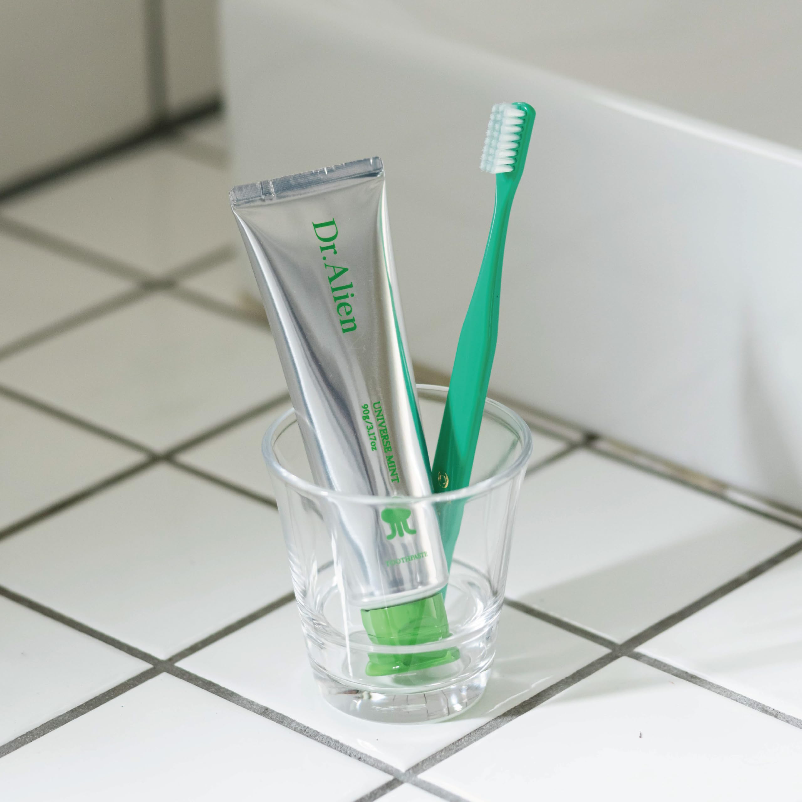 LOTTE Dr.Playful Toothpaste Dr.Alien UniverseMint 120g