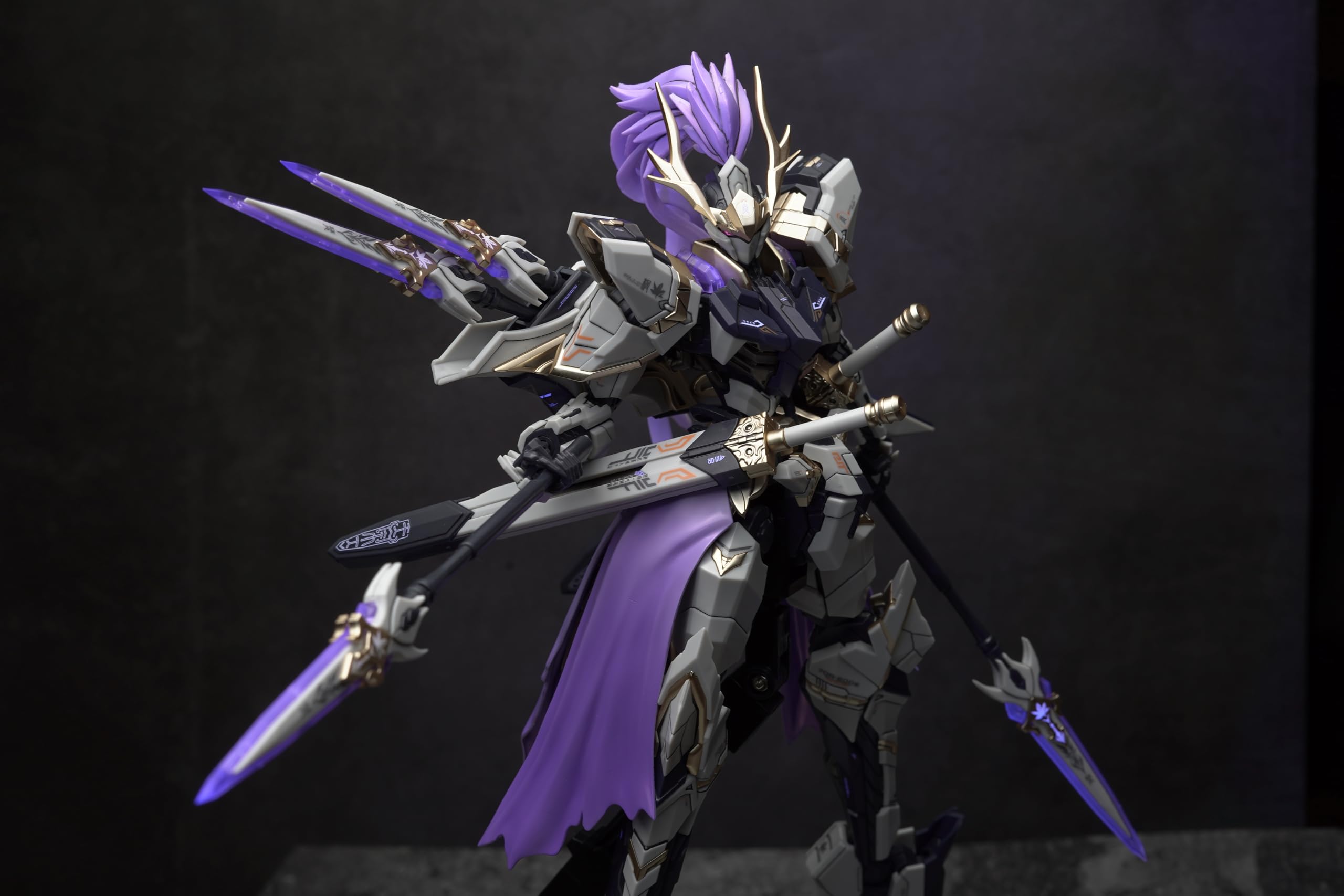 Xuanhua Studio Code Z 07 Model Kit with Detailed Features