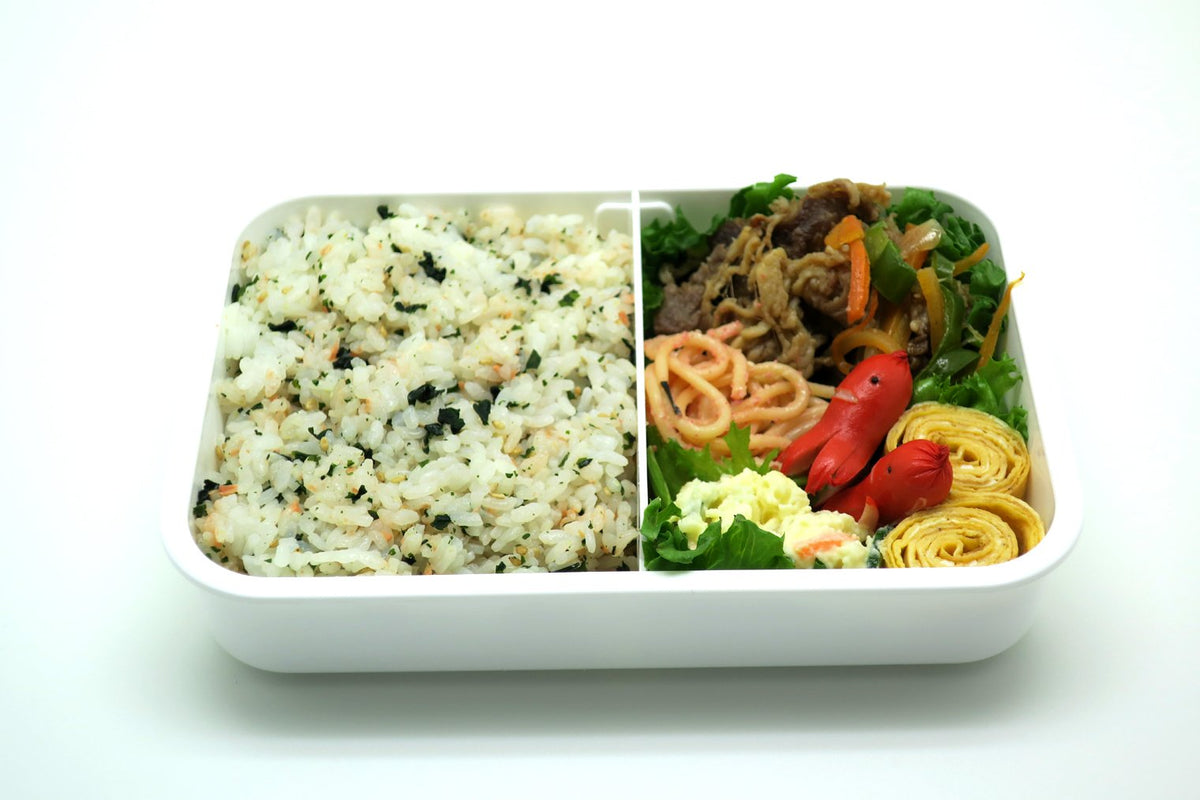 OSK Lunch Box Snoopy Peanuts 650ml with Dividers for Kids and Adults