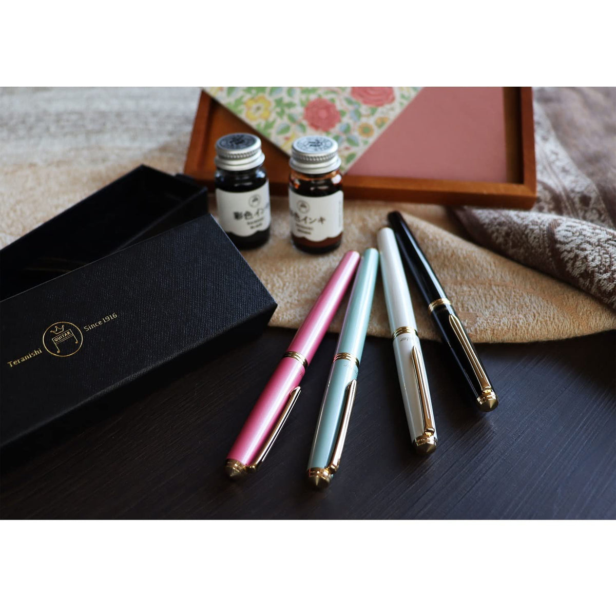 Teranishi Chemical Industry Fountain Pen with Black Finish