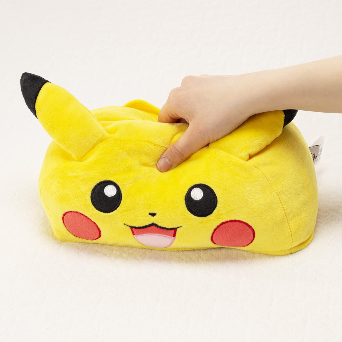 MORIPiLO Pikachu Face Tissue Case Microfiber 26x16x14cm Yellow