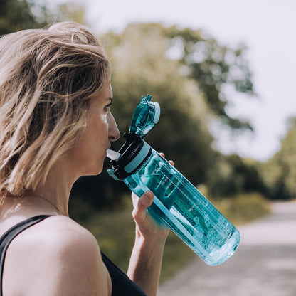 Super Sparrow Water Bottle 1L BPA-Free with Straw