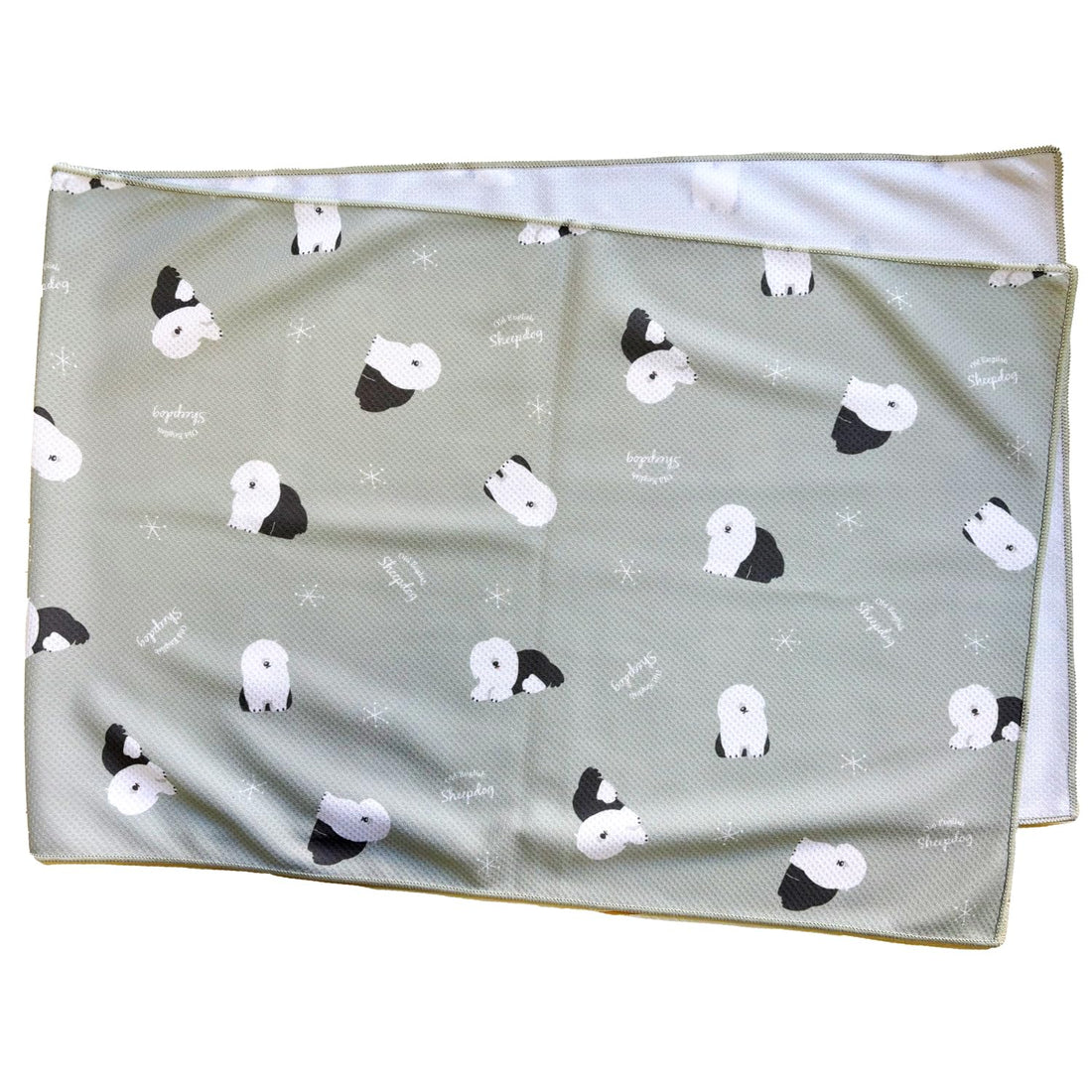 Stream Cooling Towel, Old English Sheepdog Green