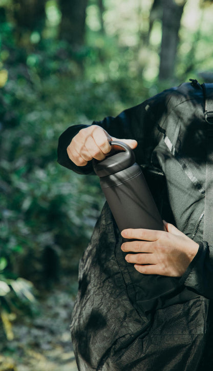 KINTO Day Off Tumbler White 900ml for Effortless Hydration