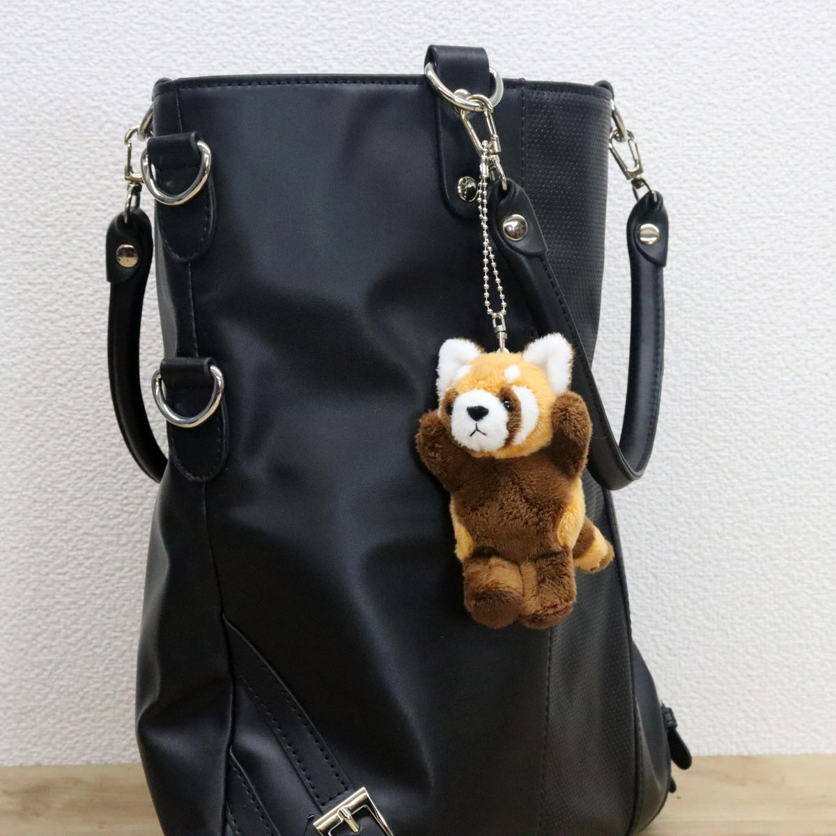 Take-Off Plush Toy Red Panda with Ball Chain in Threatening Pose