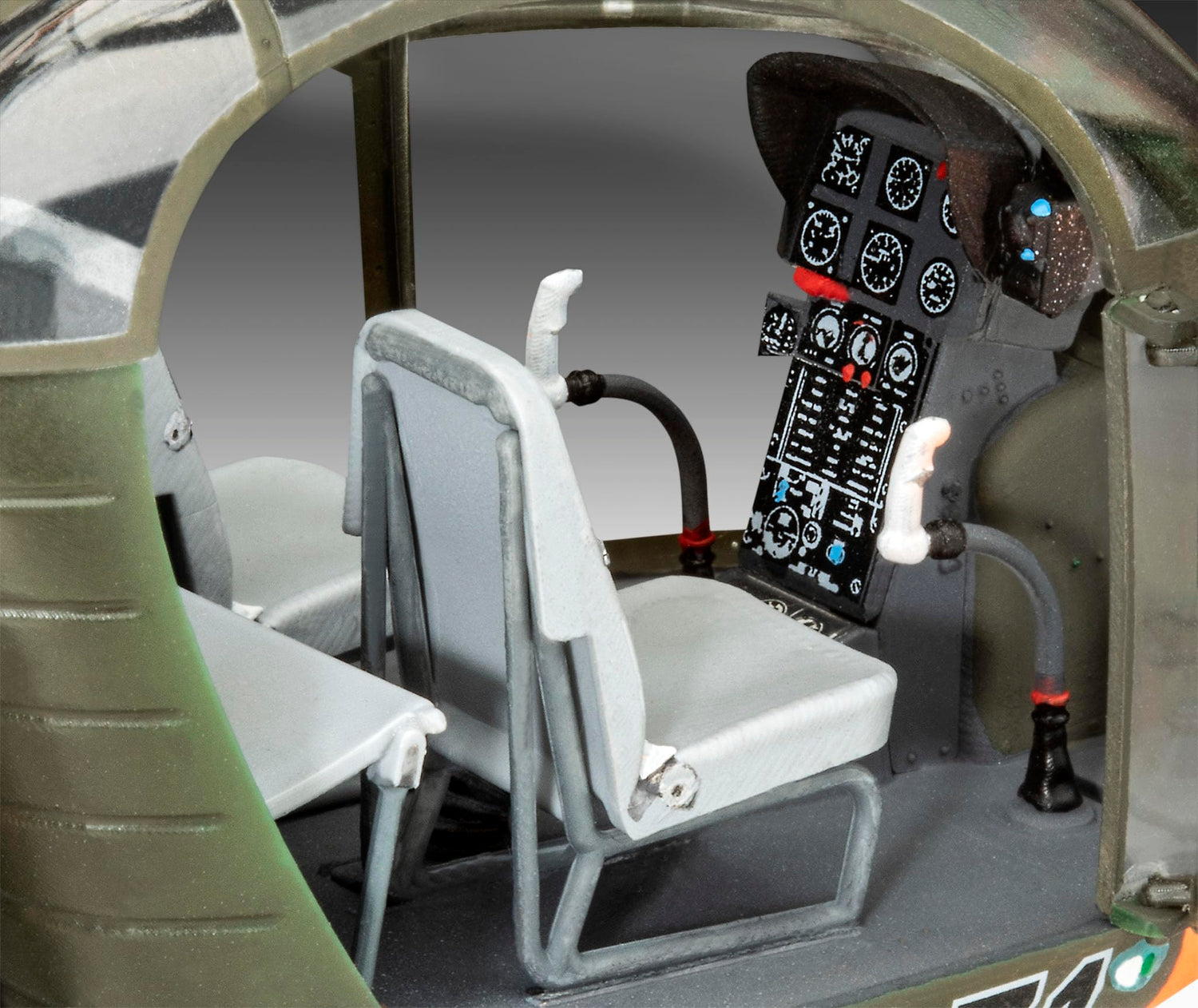 Revell 1/32 German Alouette II Model Kit