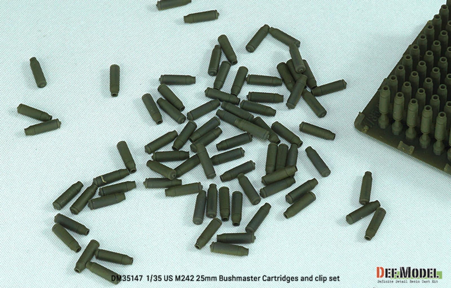 DEF.MODEL 1/35 Scale M242 25mm Bushmaster Cannon Shell Set