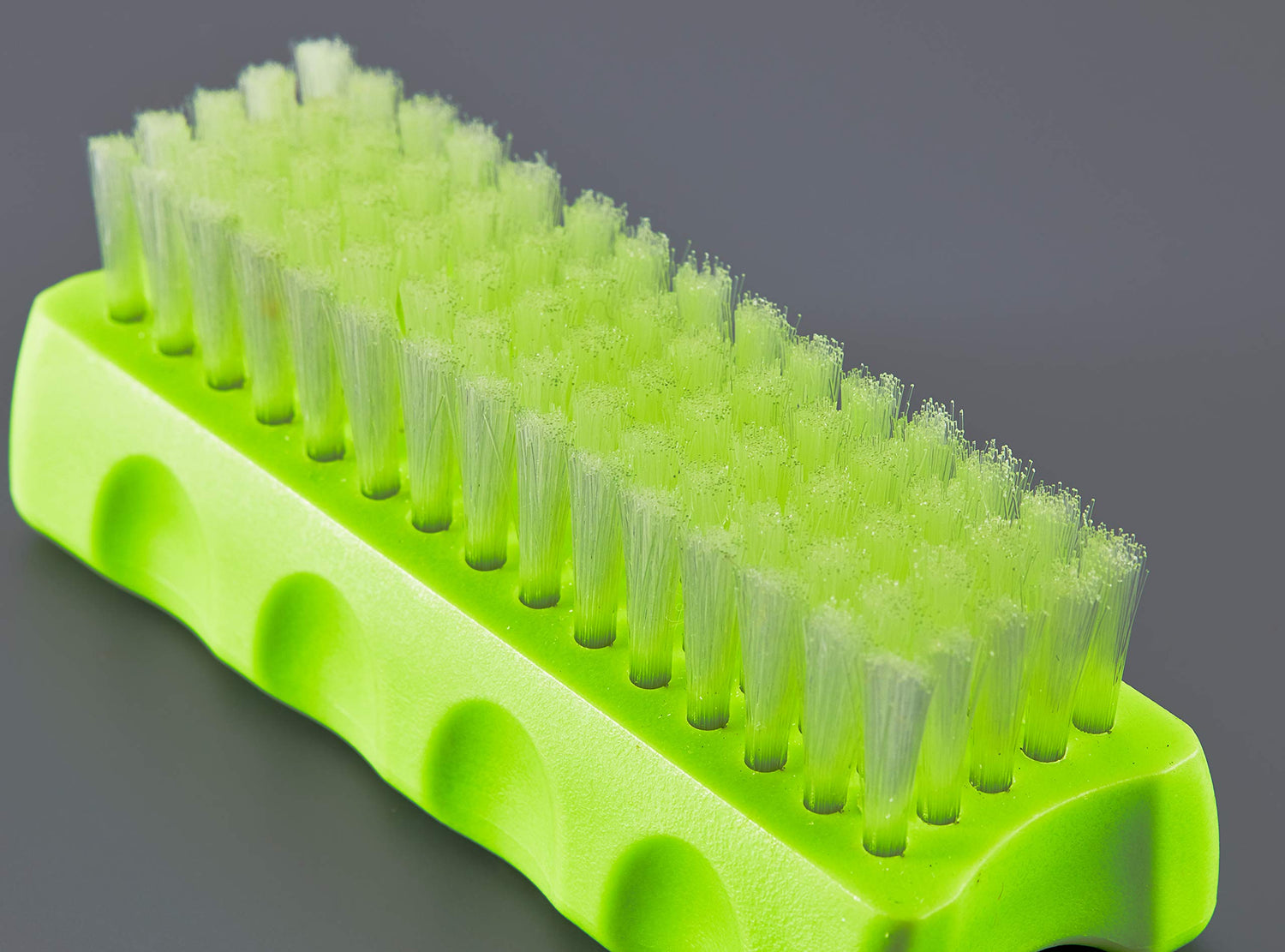 TRUSCO Nail Hand Brush Green Ergonomic Design for Easy Use