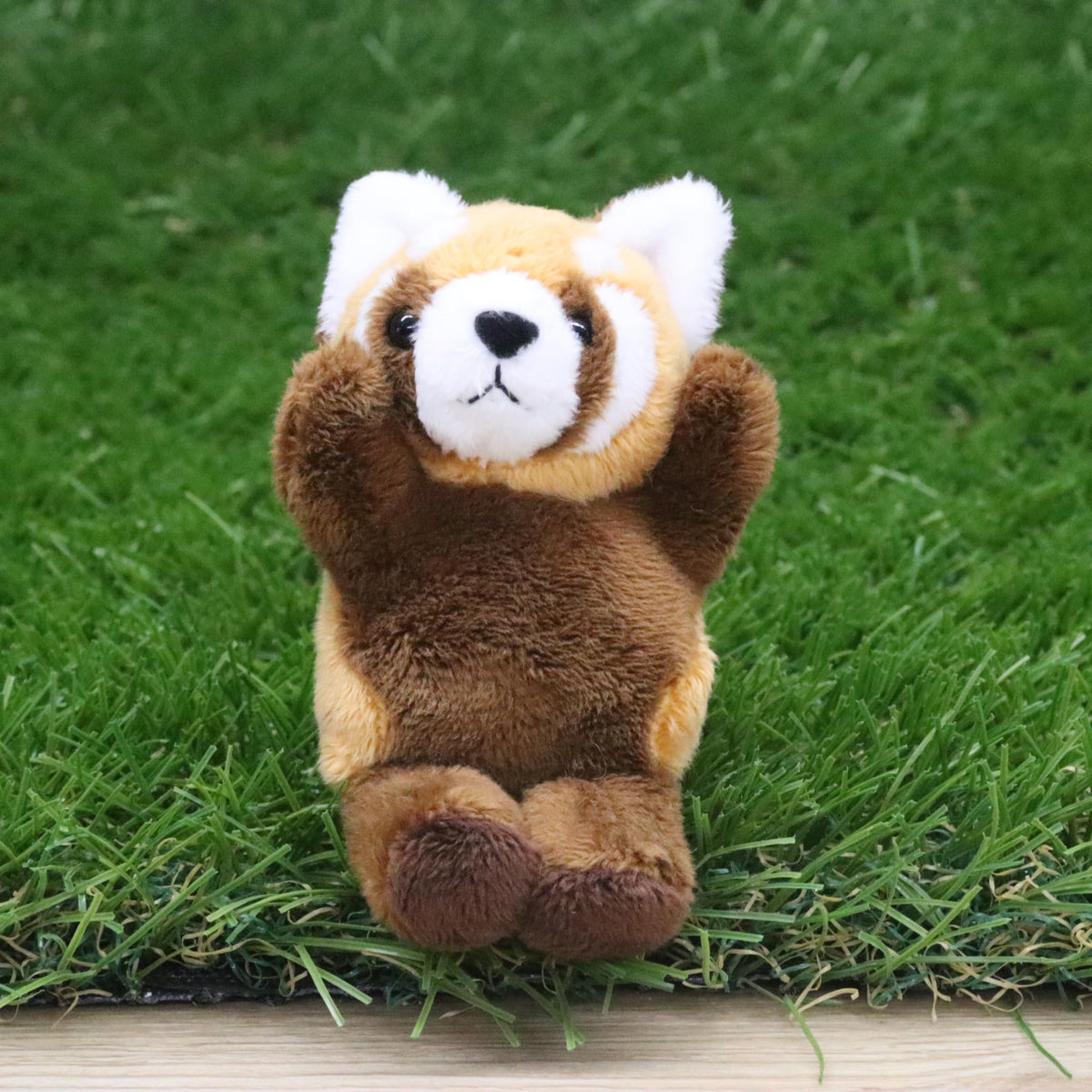 Take-Off Plush Toy Red Panda with Ball Chain in Threatening Pose