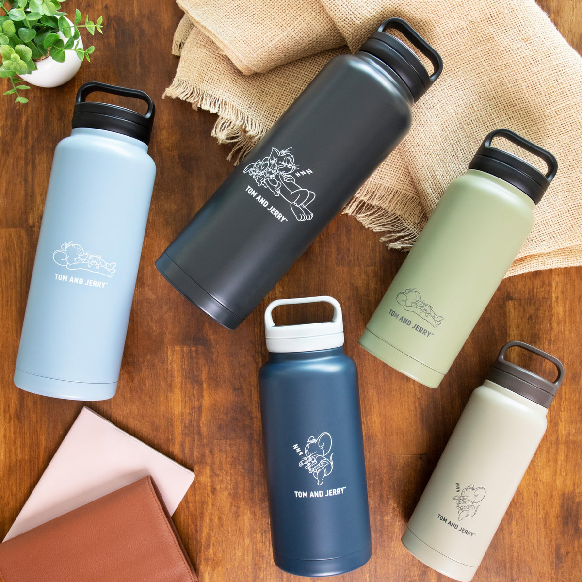 Skater Stainless Steel Water Bottle with Handle 1200ml