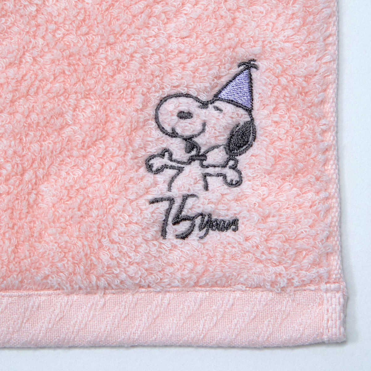 Nishikawa Snoopy Face Towel 34X80cm Soft and Absorbent Cotton