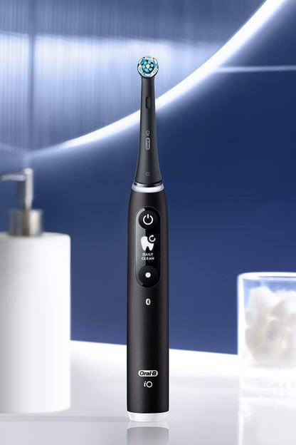 Braun iO6 Electric Toothbrush with AI Technology and Black Rubber Grip