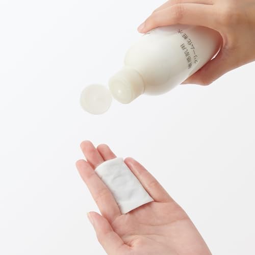 MUJI Moisturizing Cream for Sensitive Skin 300ml - Naturally Derived Ingredients