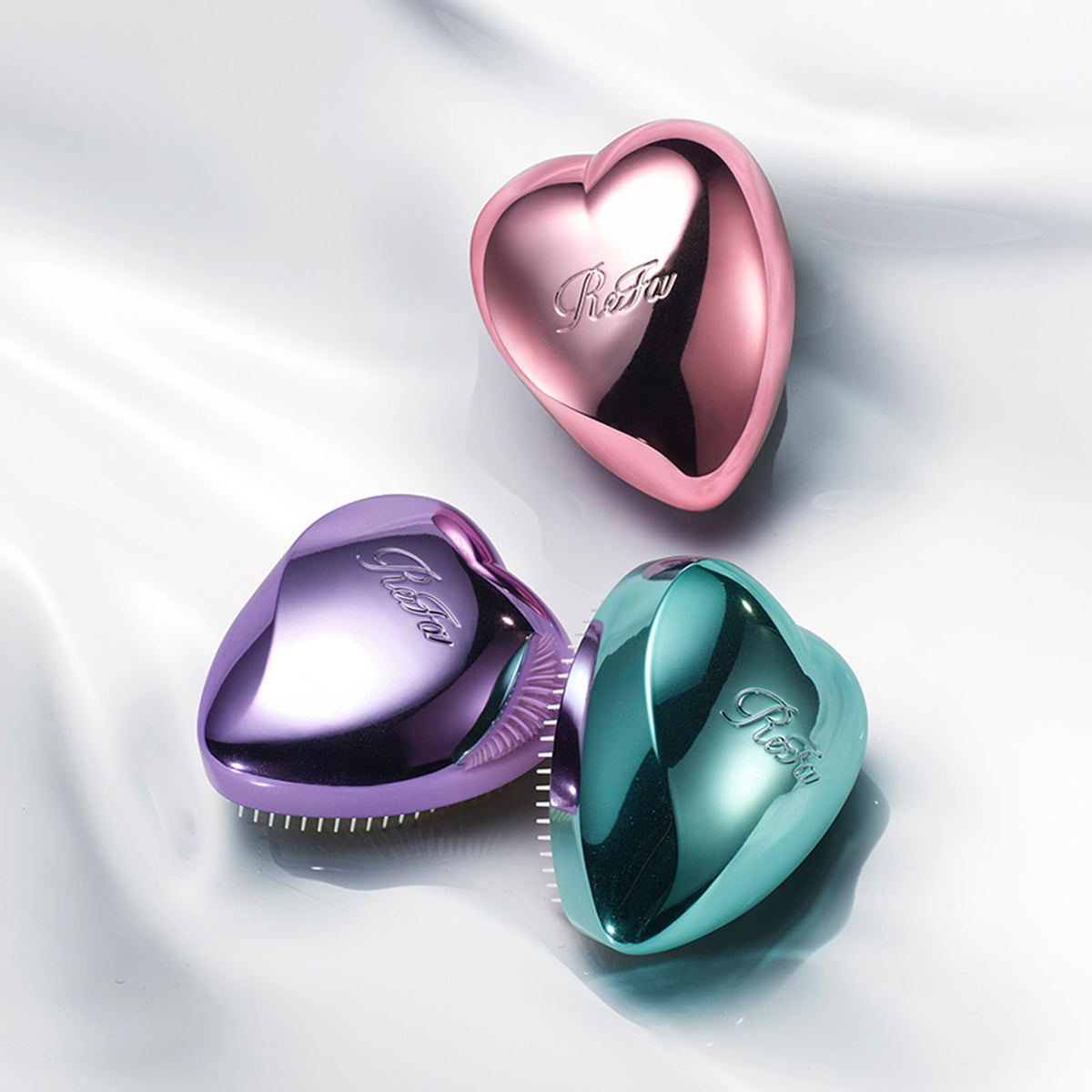 ReFa Heart Brush Hair Treatment for Smooth and Shiny Hair