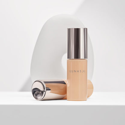 LUNASOL Clarity Flow Liquid OC04 Lightweight Foundation