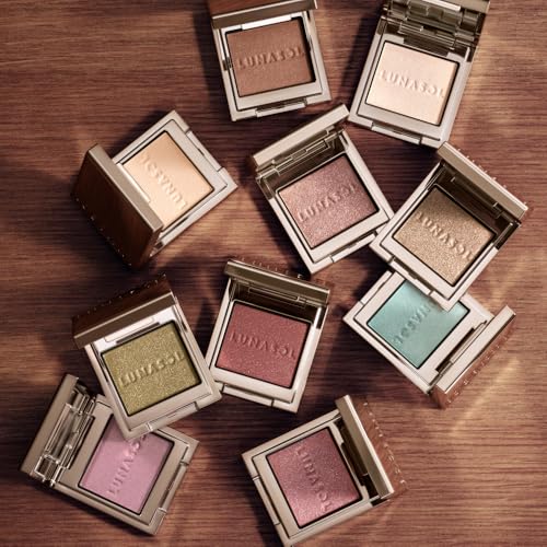 LUNASOL Mono Eye Coloration 02 Eyeshadow for Depth and Dimension