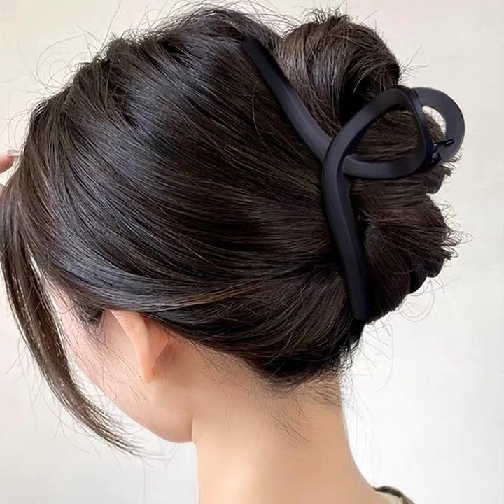 Vigetto Large Hair Clip for Thick Hair in Matte Black
