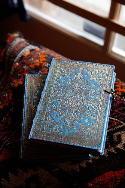 Paperblanks Lined Notebook in Deep Blue &amp; Akane for Elegant Note-Taking