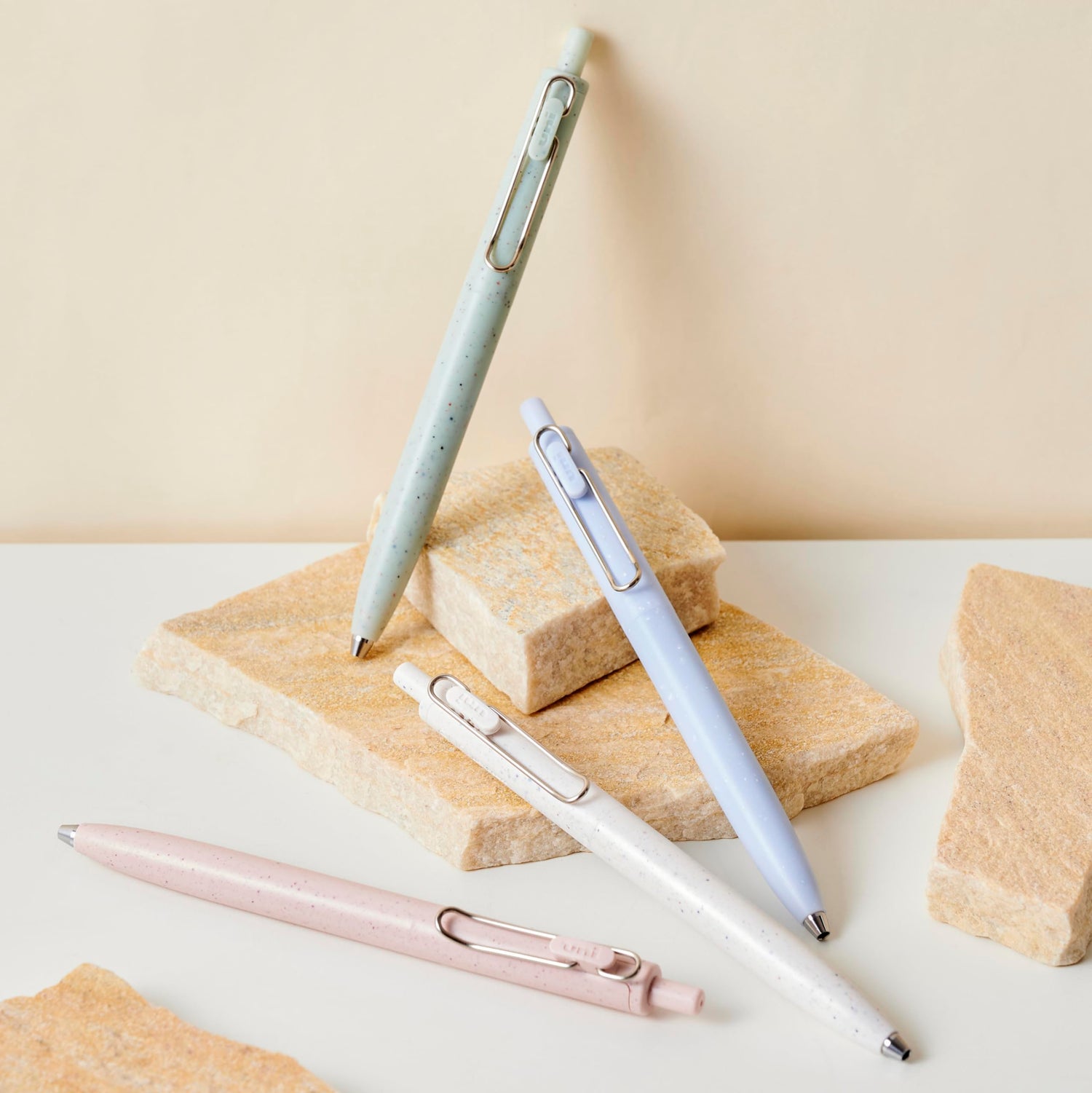 Mitsubishi Pencil Uni-ball One F Gel Pen 0.38mm