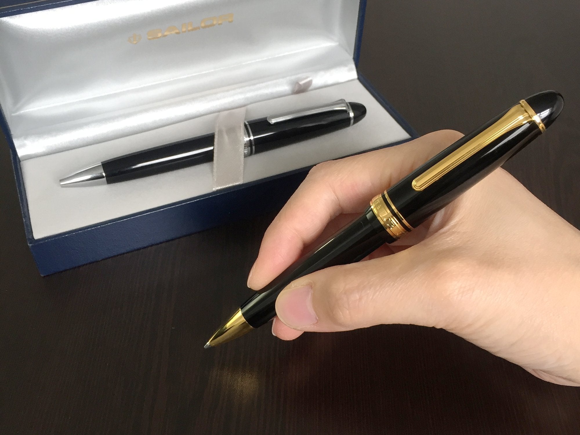 Sailor Ballpoint Pen Profit 21 Smooth Writing Experience
